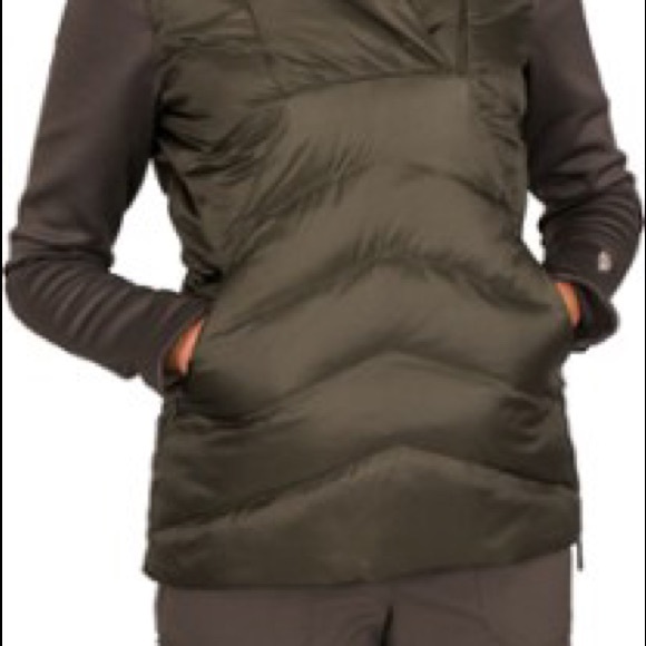 🇨🇦 INDYGENA Poplun II Insulated Sweater - Picture 3 of 13